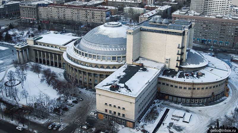Новосибирский академический театр – крупнейший в России